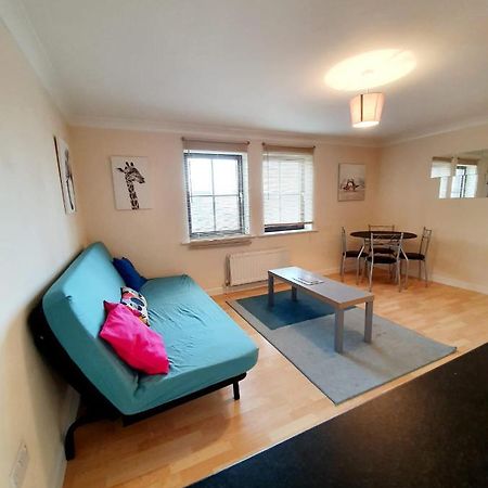 Chelmsford Town Centre Apartments With Car Parking מראה חיצוני תמונה