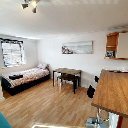 Chelmsford Town Centre Apartments With Car Parking מראה חיצוני תמונה