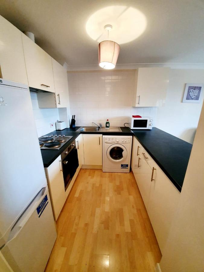 Chelmsford Town Centre Apartments With Car Parking מראה חיצוני תמונה