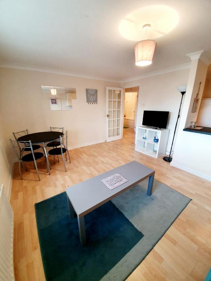 Chelmsford Town Centre Apartments With Car Parking מראה חיצוני תמונה