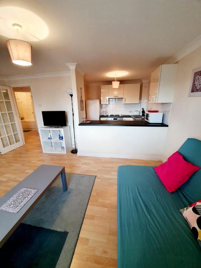 Chelmsford Town Centre Apartments With Car Parking מראה חיצוני תמונה