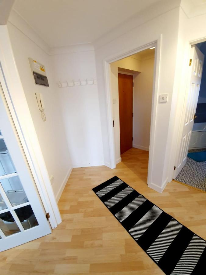 Chelmsford Town Centre Apartments With Car Parking מראה חיצוני תמונה