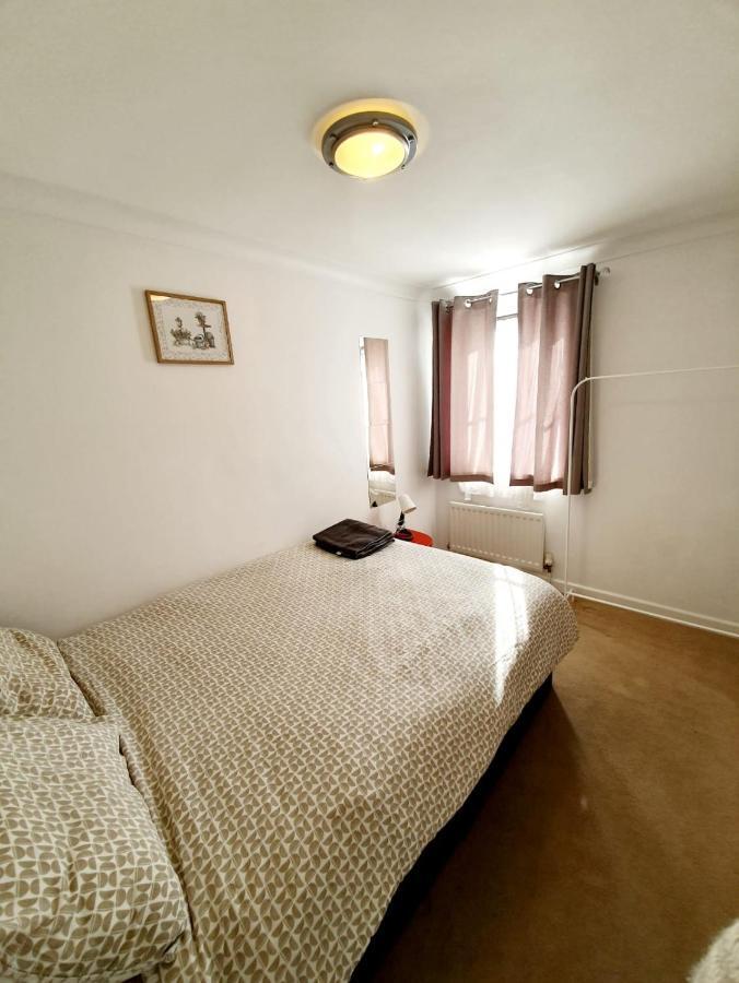 Chelmsford Town Centre Apartments With Car Parking מראה חיצוני תמונה