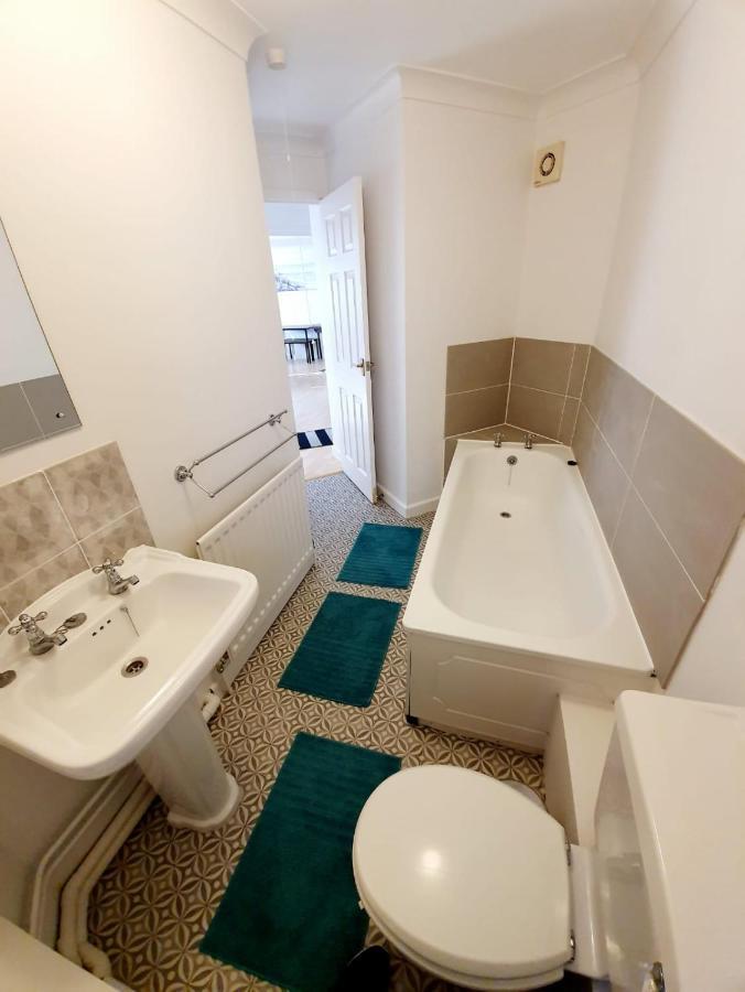 Chelmsford Town Centre Apartments With Car Parking מראה חיצוני תמונה